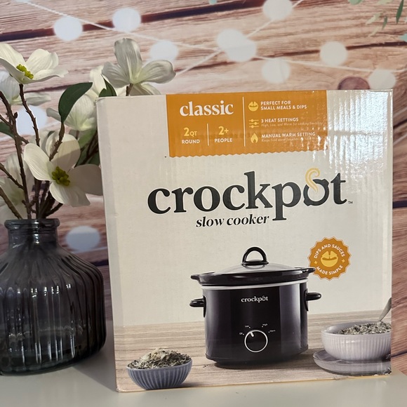 Other - Crock-Pot Small 2 Quart Round Manual Slow Cooker, Black (SCR200-B)